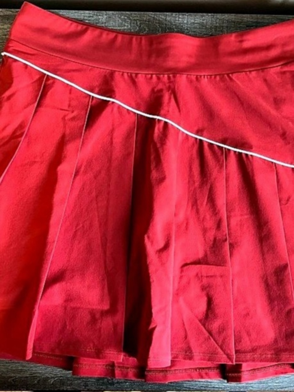 johnnie-O Pleat Golf Skirt - size medium